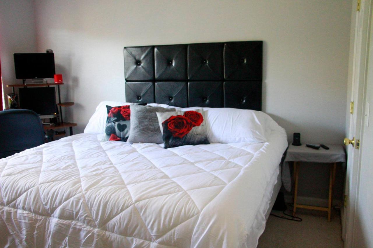 Minutes From Downtown 3Br Stylishhome-Free Parking Роли Экстерьер фото